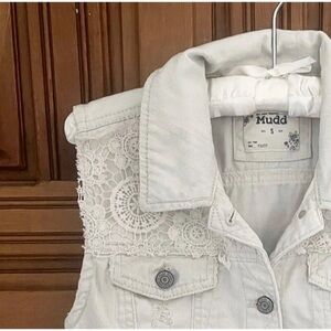Mudd Crochet Lace Accent Denim Vest Festival Boho Cottagecore Size Small